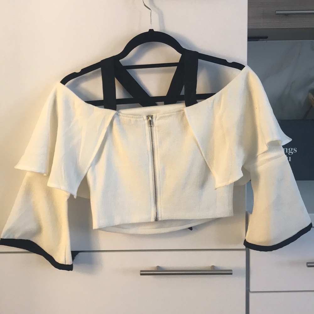 Crop top - Picture 2 of 2